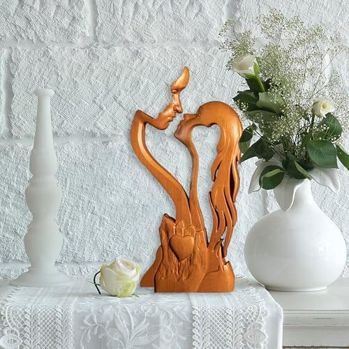 Wooden Kissing Couple Ornament - 10 Inch Romantic Statue